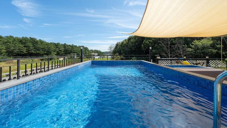 Gangneung WhiteN Pension