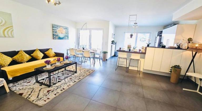 145 m&sup2; Ferienwohnung