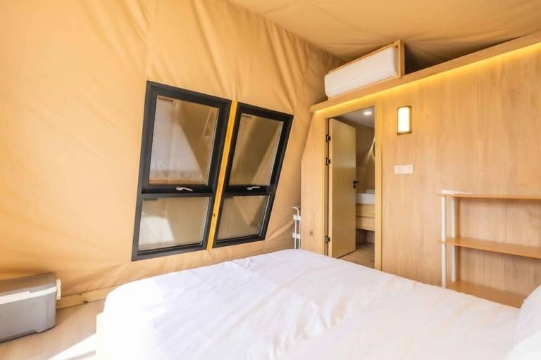 Cabin  Pomona