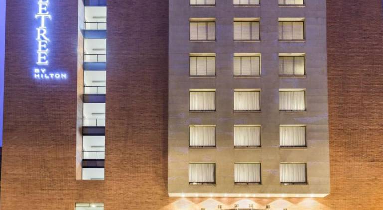 DoubleTree by Hilton Bogota Calle 100 in Bogotá