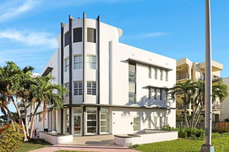 Hus Mid-Beach