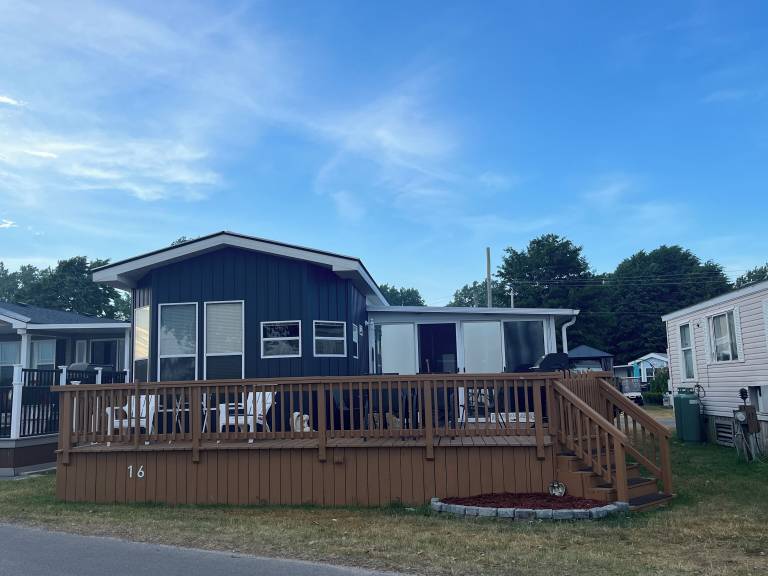 Cabin Sherkston