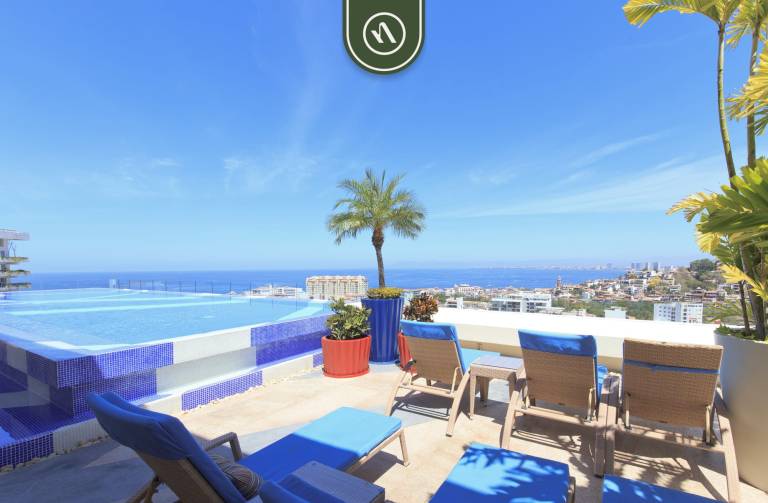 Stylish 1 BR Condo in Romatic Zone Rooftop Pool