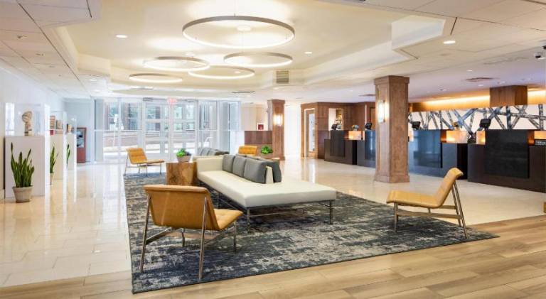 DoubleTree by Hilton Pittsburgh Downtown — photo 2