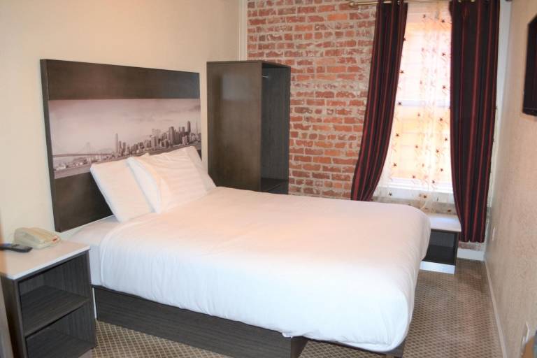 Inn on Folsom — photo 2