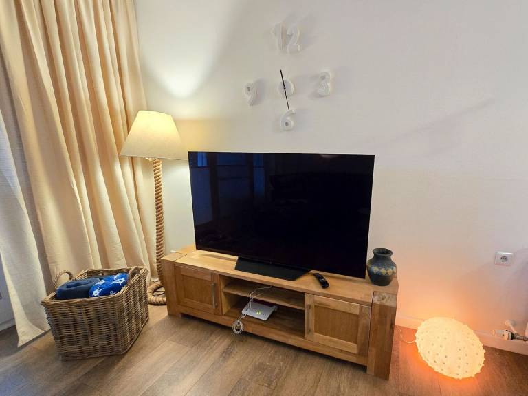Komfortplus Ferienwohnung mit 1 Schlafzimmer und Balkon im Obergeschoss — photo 3