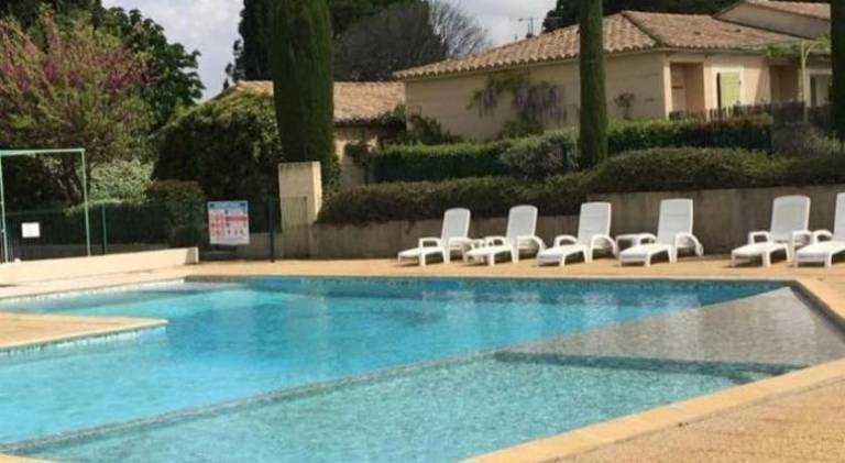 House with pool | Pet-friendly in St.-Rémy-de-Provence