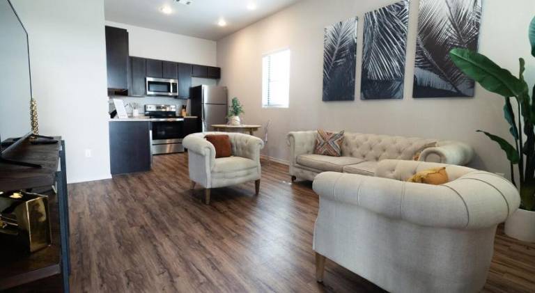 Apartment with pool | Pets are welcome in Mission, TX