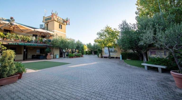 Heliopolis Camping & Village in Pineto