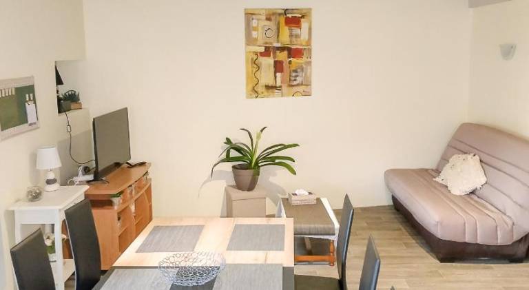 House with 2 rooms for 6 persons — photo 2