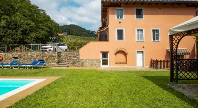 Spacious holiday apartment with pool, grill & yard | Perfect for remote work | Dogs allowed — photo 4