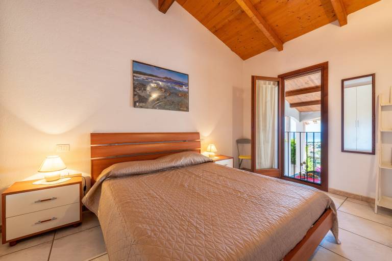 Villa "Birgit" with Sea View, Mountain View, Air Conditioning & Terrace — photo 4