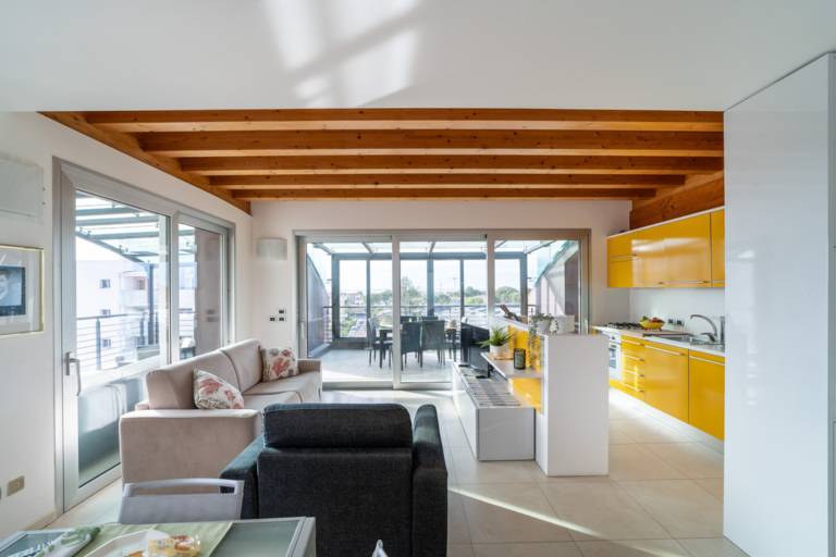 Beautiful modern attic in Lignano — photo 5