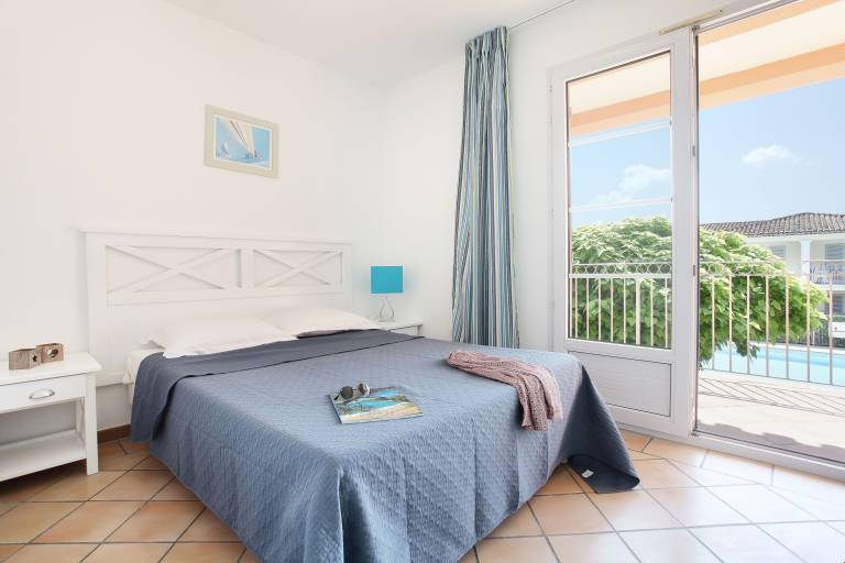 Family-friendly condo with pool | Pets allowed — photo 4