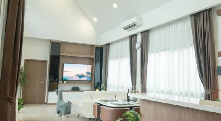 Ample villa with pool | Pets are welcome — photo 5