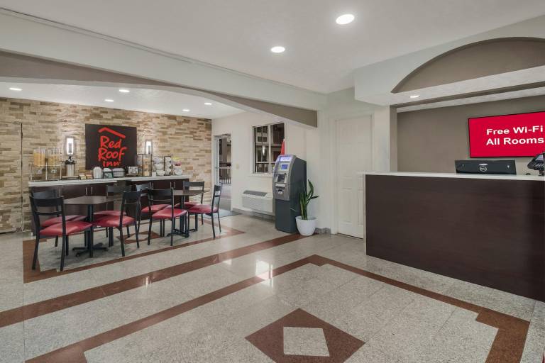 Red Roof Inn Crossville — photo 3