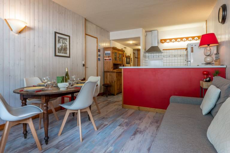 Rental apartment with 2 rooms for 5 persons — photo 2
