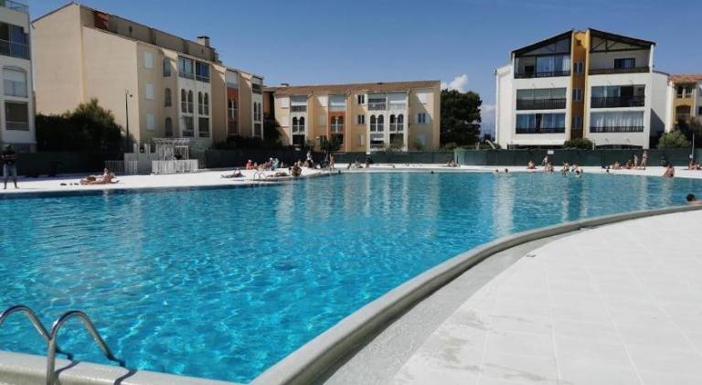 Holiday apartment with pool — photo 2