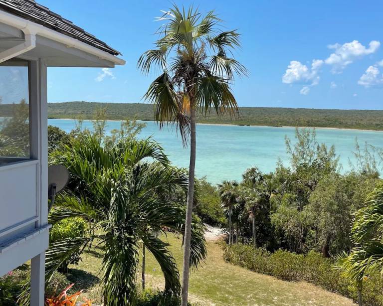 House Bahamas