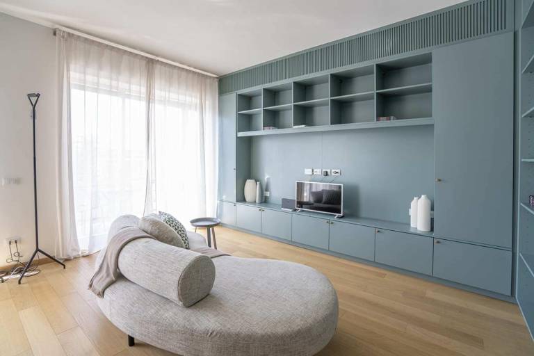 Family-oriented wonderful apartment with patio | Close to Milano Centrale railway station | Perfect for remote work | Pet-friendly in Milan