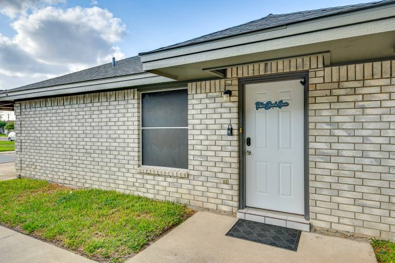 Welcoming Edinburg Apartment - Pet Friendly! — photo 3