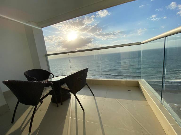 Charming rental apartment with pool | Close to the beach | Dogs allowed — photo 2