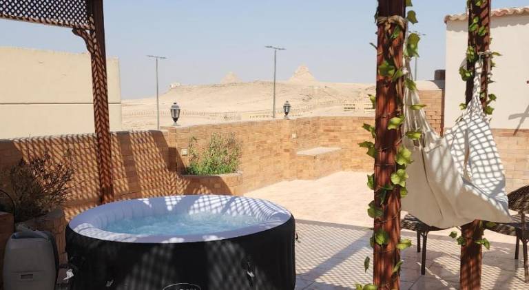 Holiday apartment with hot tub — photo 3