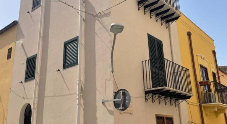 Vacation home with 2 rooms for 4 persons in Castellammare del Golfo