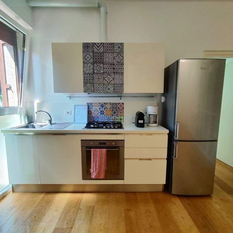 Family-friendly rental apartment with yard | Garden view | Pets are welcome — photo 5