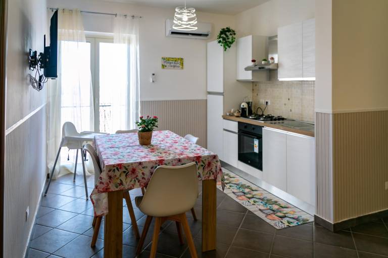 Child-friendly rental apartment with terrace & garden | Close to the beach | Suitable for remote work | Pet-friendly — photo 5