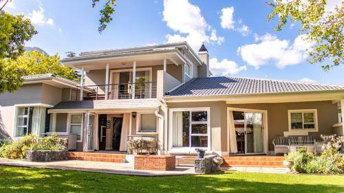 Villa Somerset West