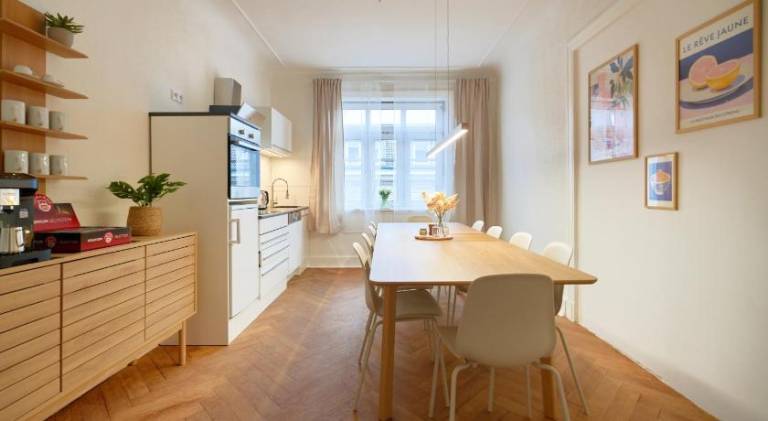 Rental apartment with 4 rooms for 12 persons — photo 3