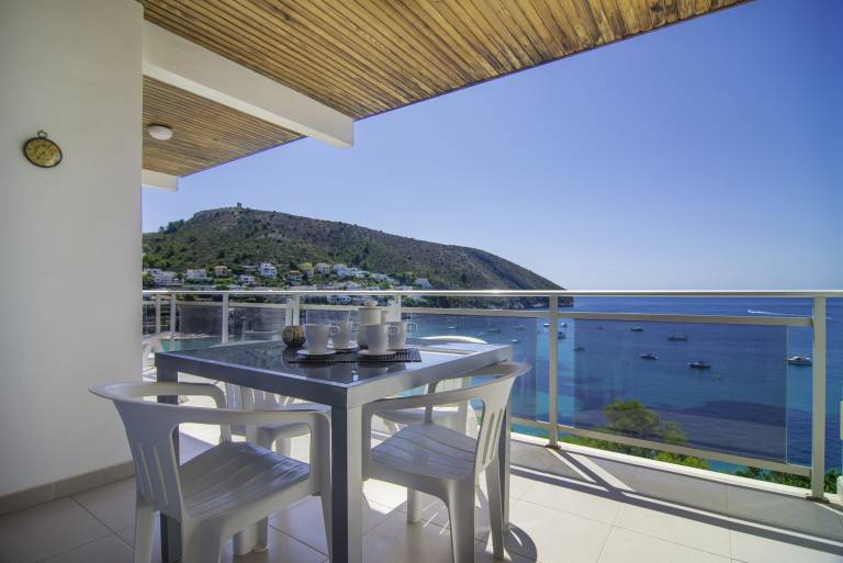 Fully equipped holiday apartment with terrace | Beach nearby | Pets allowed — photo 2