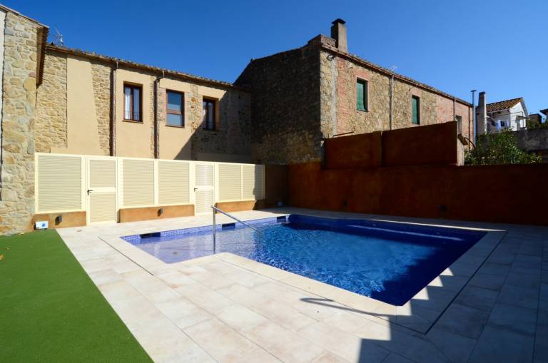 Beautiful private room with pool | Pets allowed in Begur