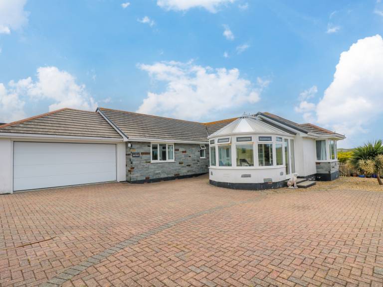 Cottage with patio, garden & barbecue — photo 4