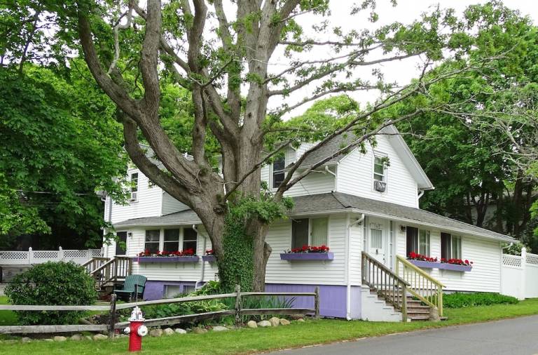 House Oak Bluffs