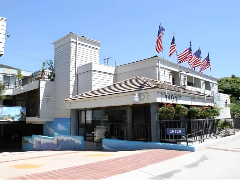Costa Art Hotel in Laguna Beach, CA