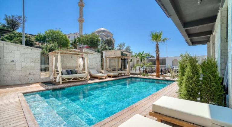 Apartament z hotelowymi udogodnieniami Çeşme