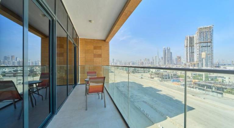 Apartment with private pool & terrace — photo 4