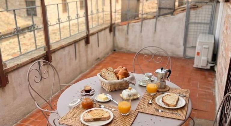 Rental apartment with 2 rooms for 4 persons — photo 3