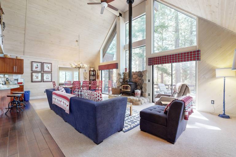 House  Truckee