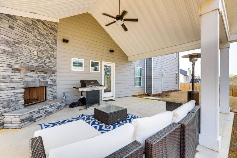 House  Newnan