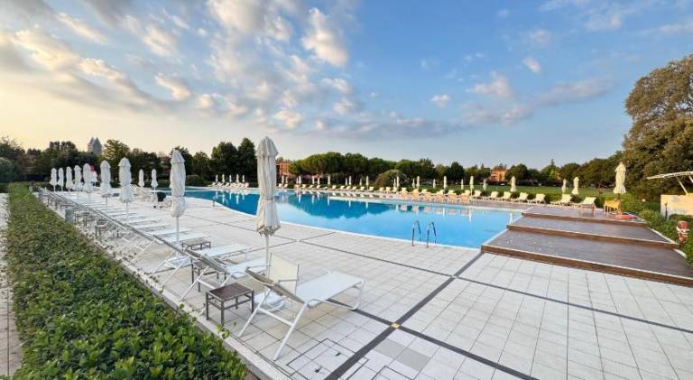 Rental apartment with pool in Jesolo