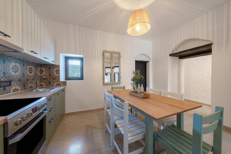Apartment 'Old Manor House 1' with Sea View, Wi-Fi and Air Conditioning — photo 3