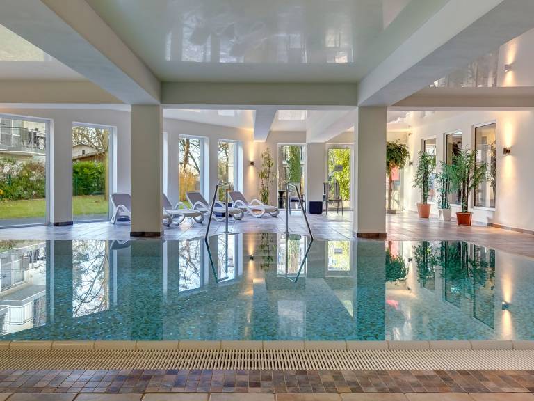 Ostseeresidenz Gorki Park, Whg. 06: direkt am Strand mit Wellness und Pool — photo 2