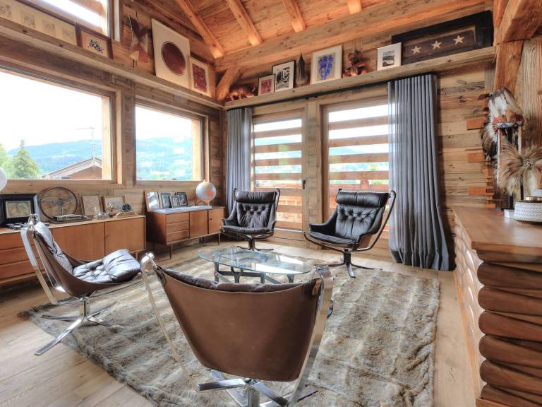 Ample chalet with private pool | Mountain view | Ski nearby | Pets are welcome — photo 2
