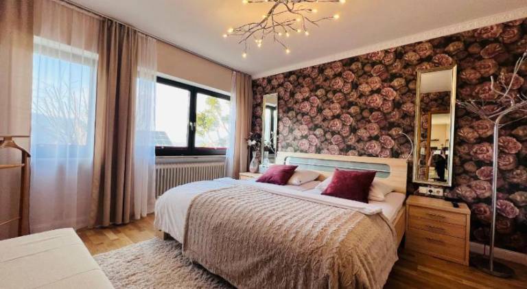 Holiday apartment with 3 rooms for 7 persons — photo 2