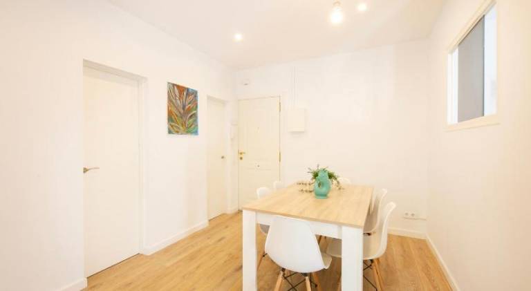 Rental apartment with 2 rooms for 9 persons — photo 4