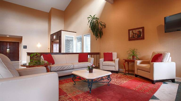 Best Western University Inn — photo 2