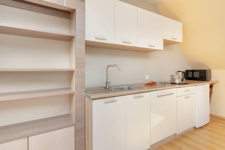 Rental apartment with garden — photo 4